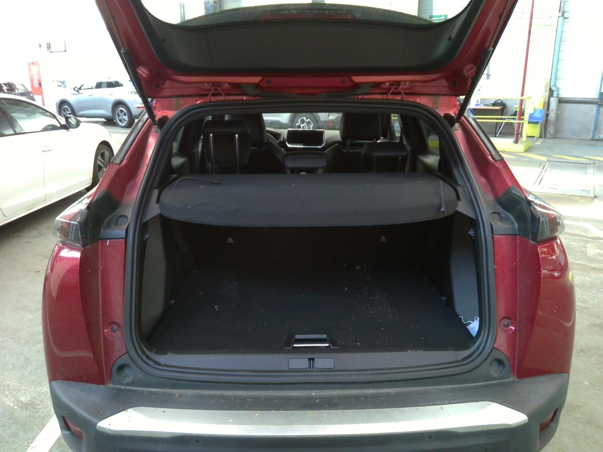 Peugeot 2008 PureTech 130 S&S BVM6 GT 2021