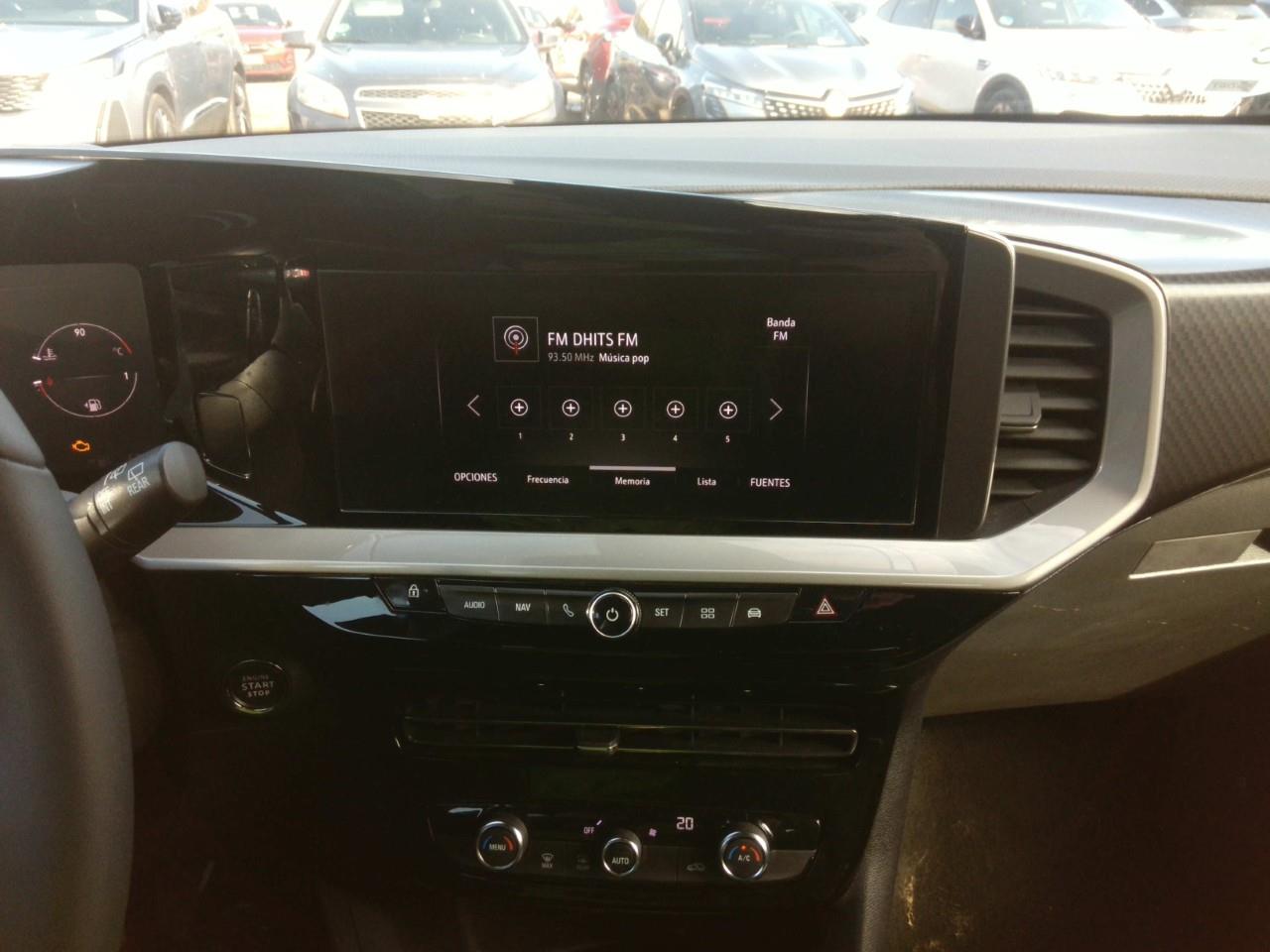Foto Opel Mokka 13