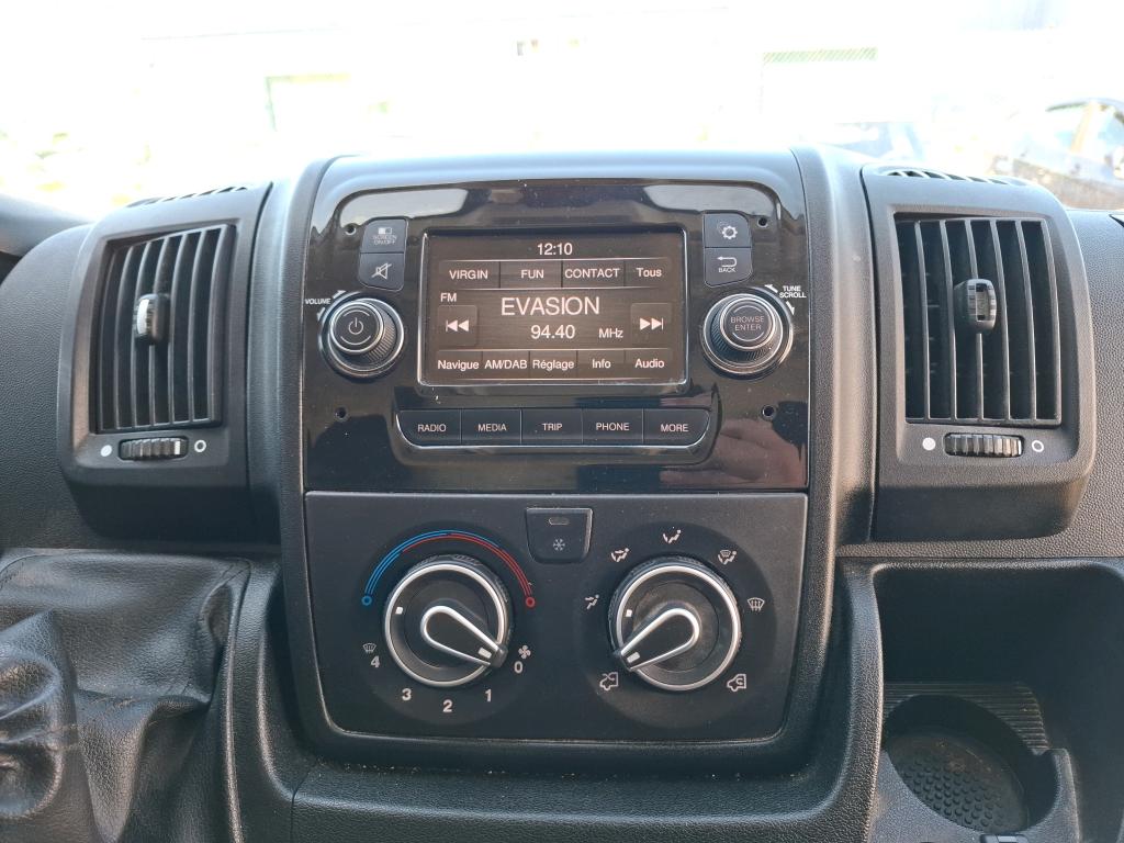 Peugeot BOXER TOLE 333 L2H2 BLUEHDI 140 S&S PREMIUM 2021
