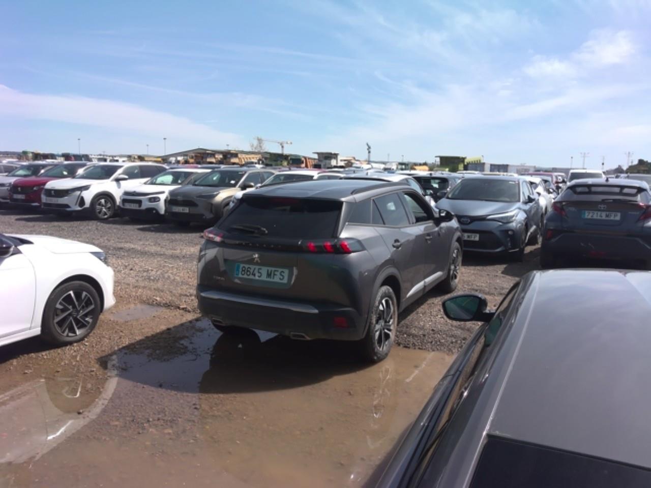 Foto Peugeot 2008 4