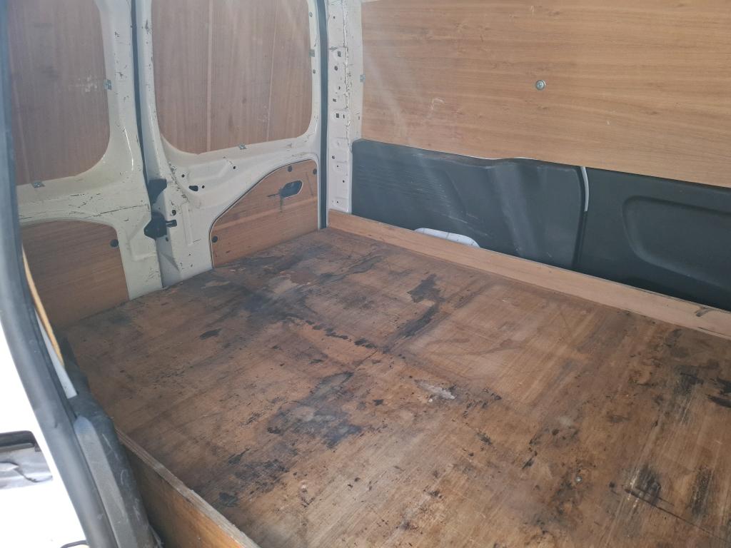 Peugeot PARTNER FOURGON STANDARD 650 KG BLUEHDI 100 S&S BVM5 PREMIUM 2021