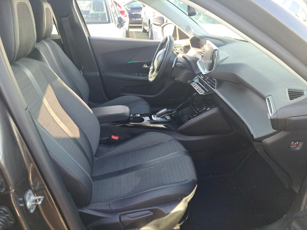 Peugeot 2008 BlueHDi 130 S&S EAT8 Allure 2021