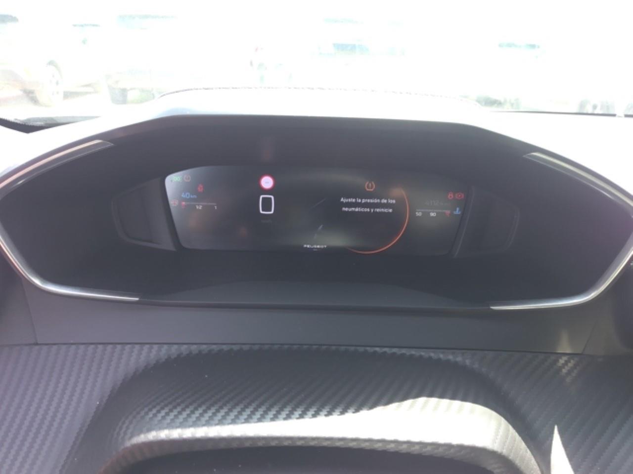 Foto Peugeot 2008 9