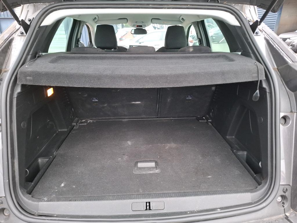 Peugeot 3008 BlueHDi 130ch S&S EAT8 Active Pack 2021