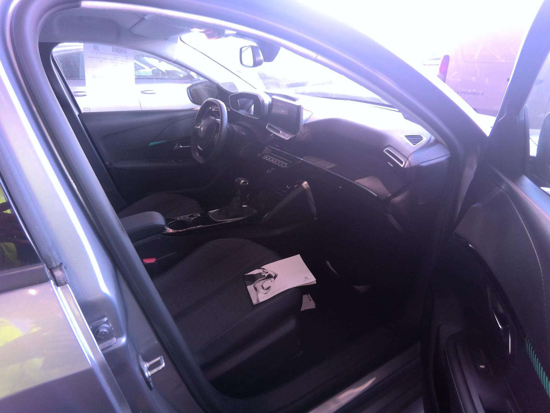 Peugeot 208 PureTech 100 S&S BVM6 Allure Pack 2023