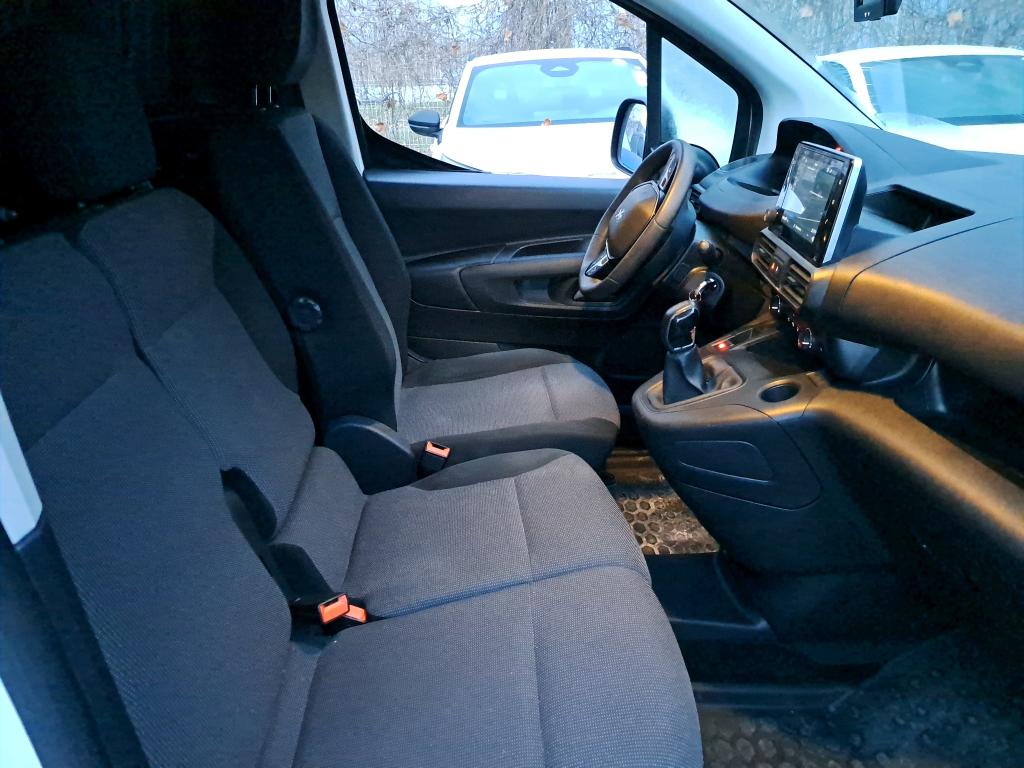 Peugeot PARTNER FOURGON STANDARD 650 KG BLUEHDI 100 S&S BVM5 ASPHALT 2021