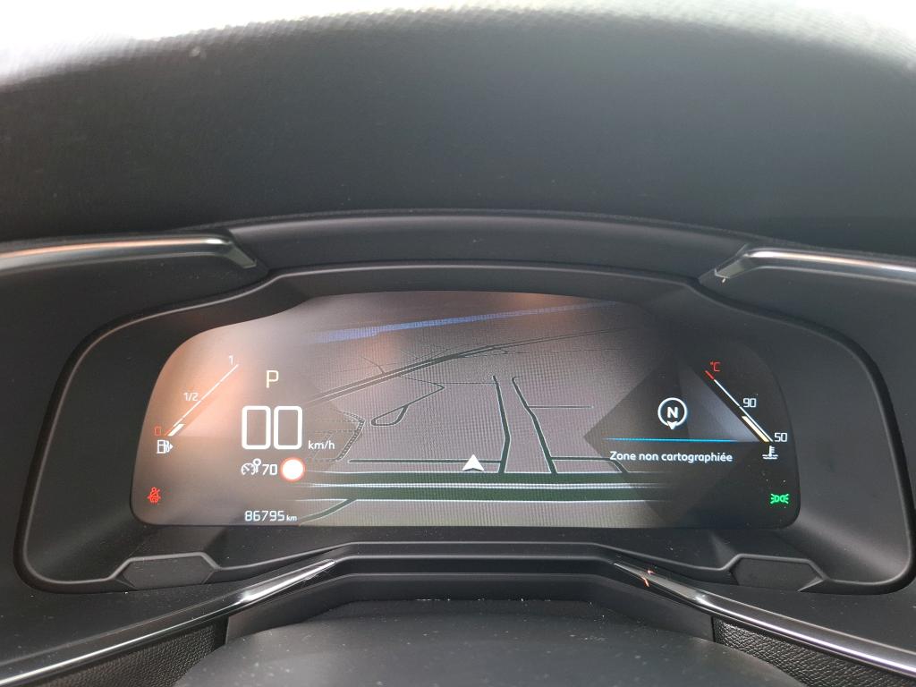DS DS7 Crossback BlueHDi 130 EAT8 Rivoli 2022