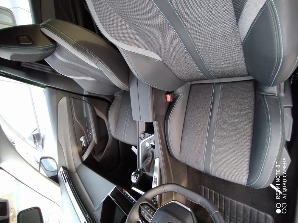 Foto Peugeot 308 12