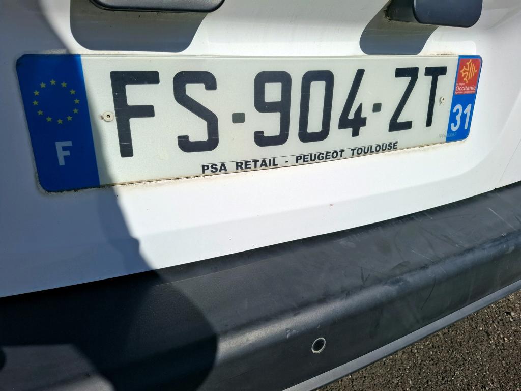 Peugeot PARTNER FOURGON STANDARD 650 KG BLUEHDI 100 S&S BVM5 ASPHALT 2020