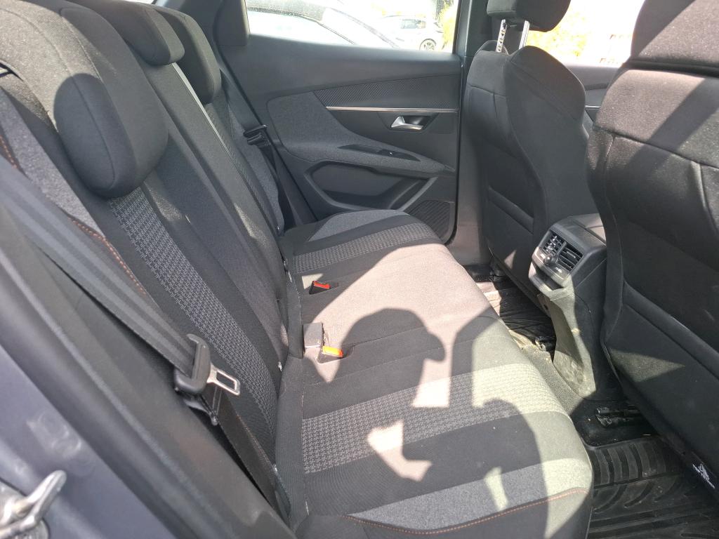 Peugeot 3008 BlueHDi 130ch S&S EAT8 Active Pack 2022
