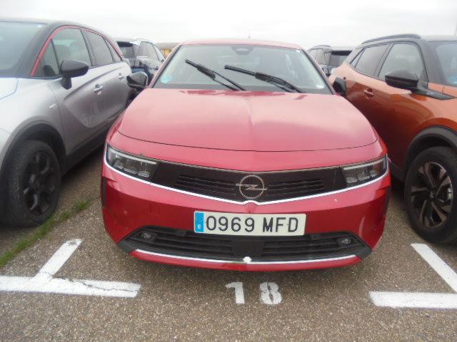 Opel Astra Nuevo Astra 5P Edition 1.2T XHT MT6 S/S 130 HP (96kW)