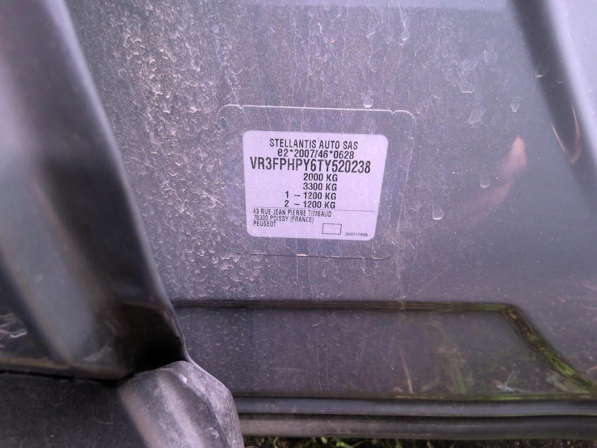 Peugeot 408 Hybrid 145 e-DCS6 Allure 2026