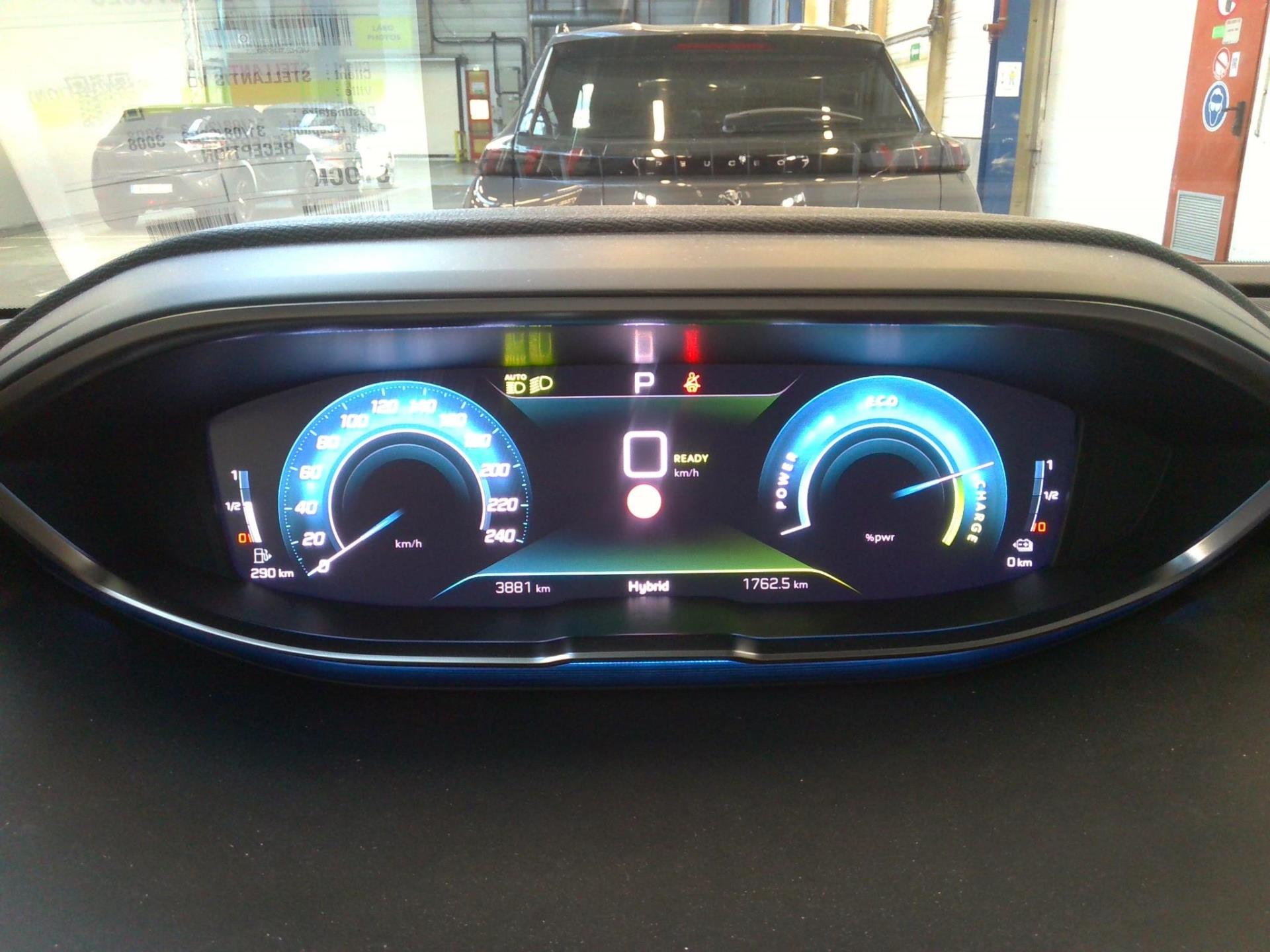 Peugeot 3008 Hybrid 225 e-EAT8 GT 2023
