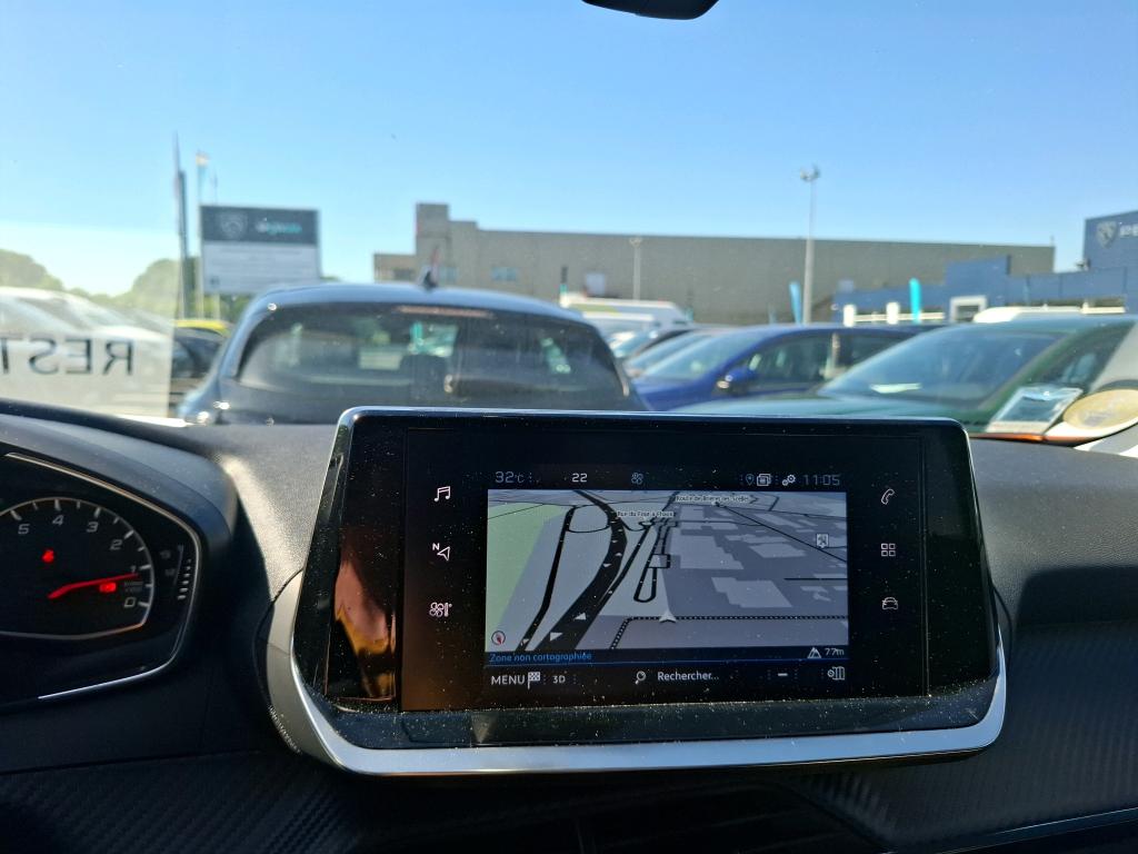 Peugeot 2008 BlueHDi 130 S&S EAT8 Allure 2022