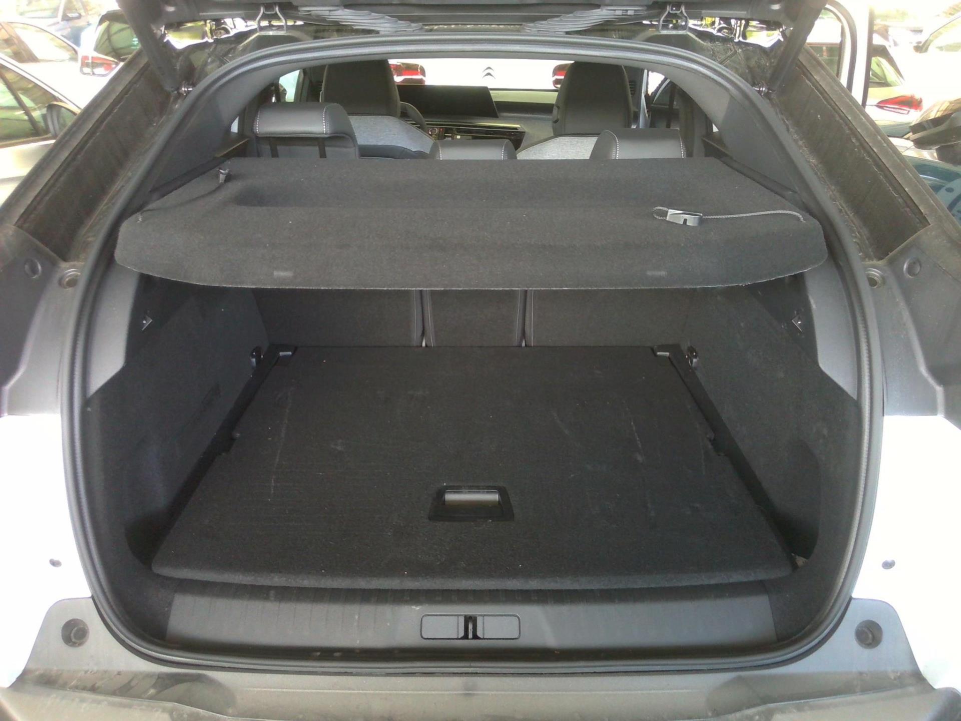 Peugeot 3008 Hybrid 145 e-DCS6 GT 2025