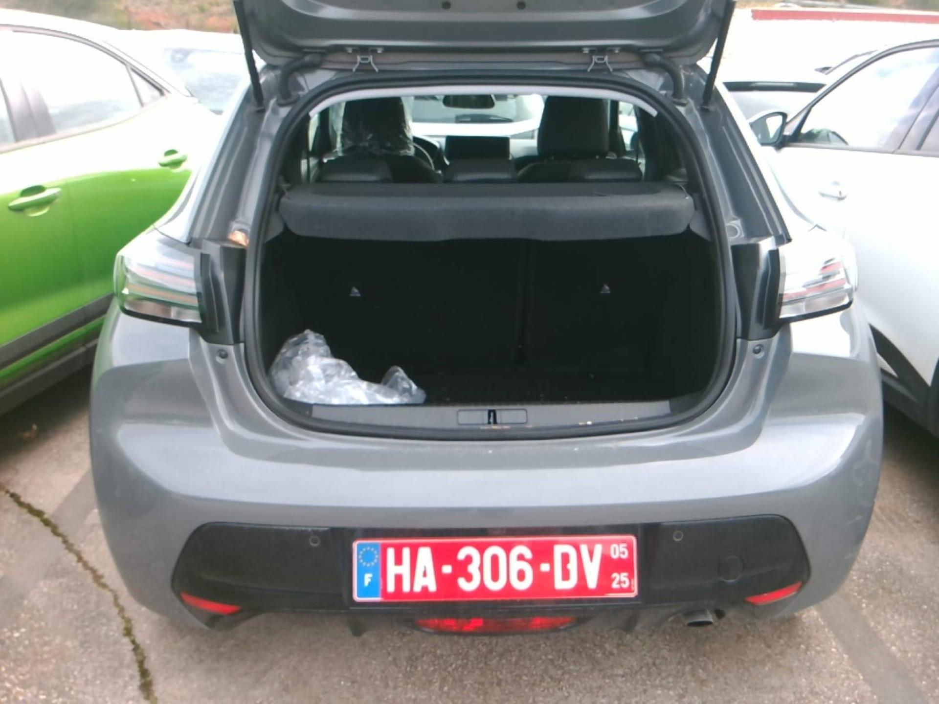 Peugeot 208 Hybrid 100 e-DCS6 Allure 2024