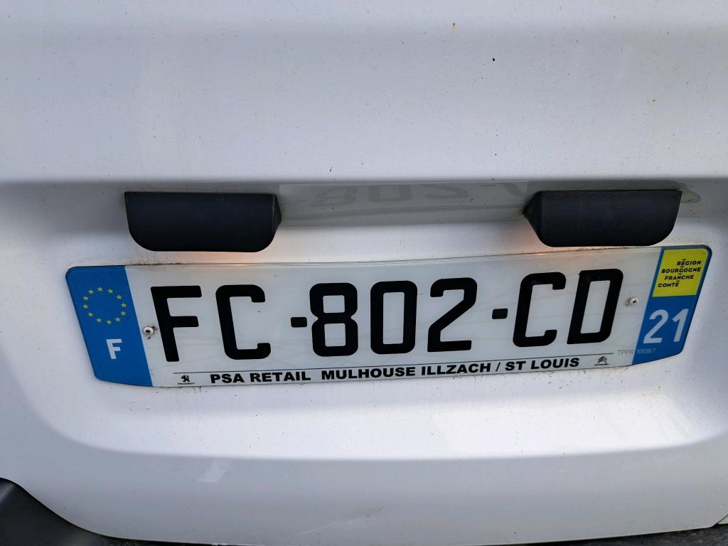 Peugeot EXPERT FGN TOLE STANDARD 2.0 BLUEHDI 120 S&S BVM6 PREMIUM 2018