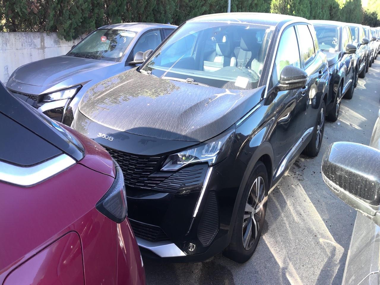 Foto Peugeot 3008 Plug-in Hybrid 2