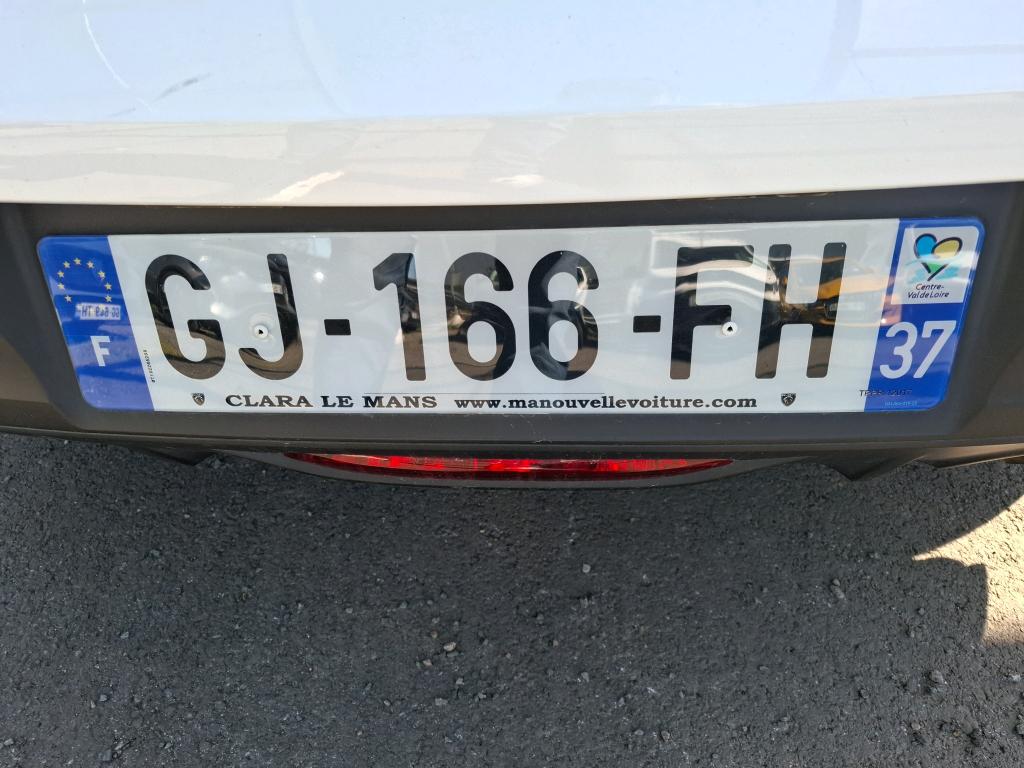 Peugeot 208 PURETECH 75 S&S BVM5 PREMIUM 2022