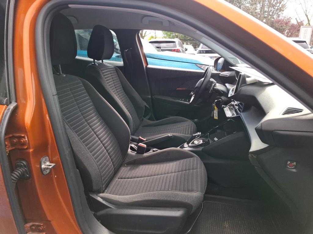 Peugeot 2008 BlueHDi 130 S&S EAT8 Active Business 2021