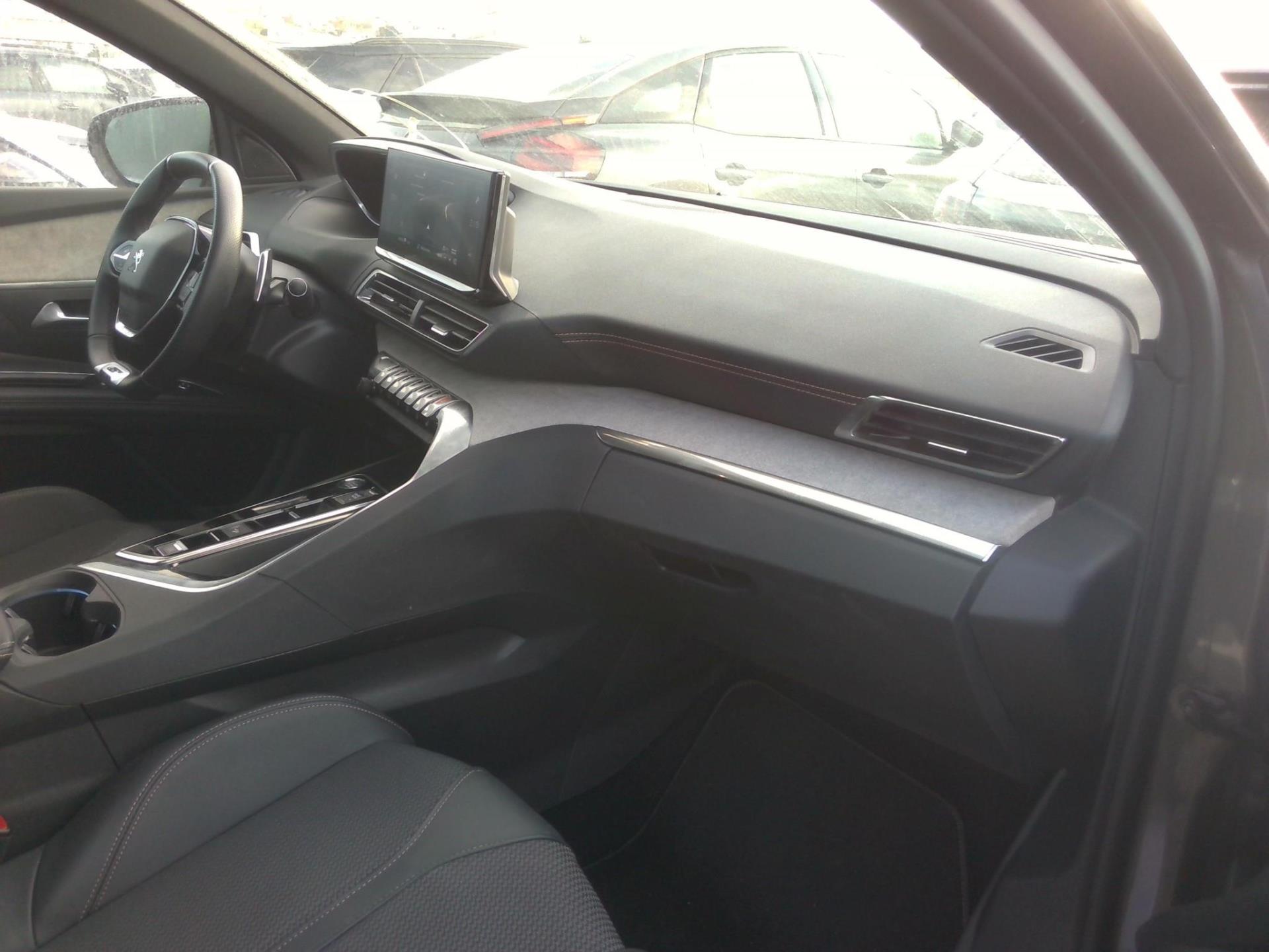 Peugeot 3008 BlueHDi 130ch S&S EAT8 GT 2023