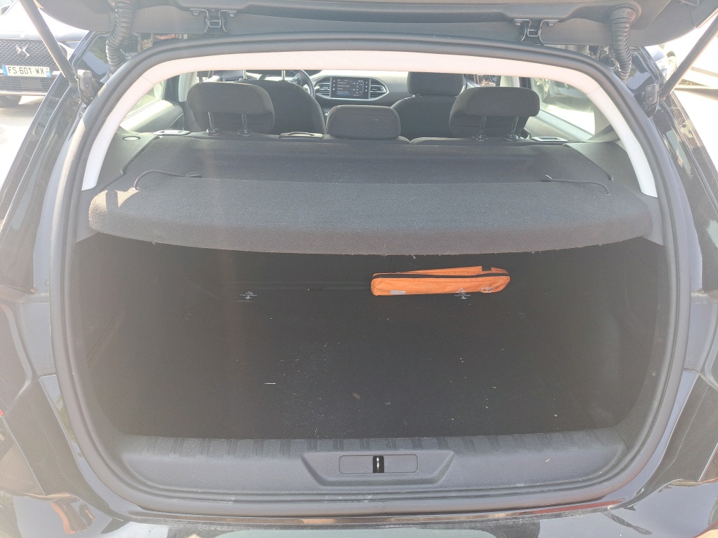 Peugeot 308 BlueHDi 130ch S&S EAT8 Active 2020