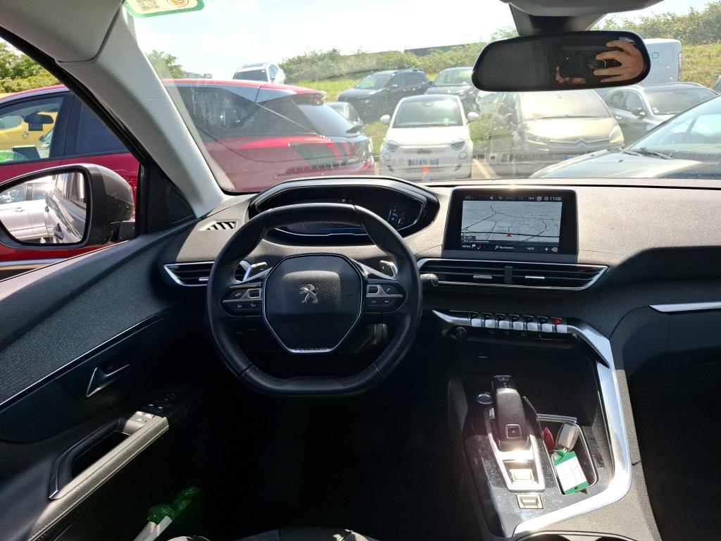 Peugeot 3008 Puretech 130ch S&S EAT8 Allure Business 2020