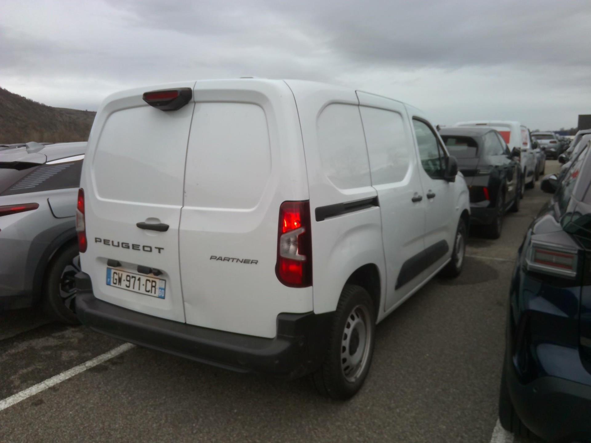 Peugeot PARTNER FOURGON M 1000 KG BLUEHDI 100 S&S BVM6  2024