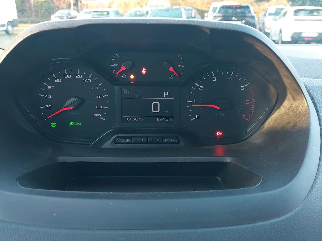 Peugeot PARTNER FOURGON STANDARD 650 KG BLUEHDI 130 S&S EAT8 ASPHALT 2021