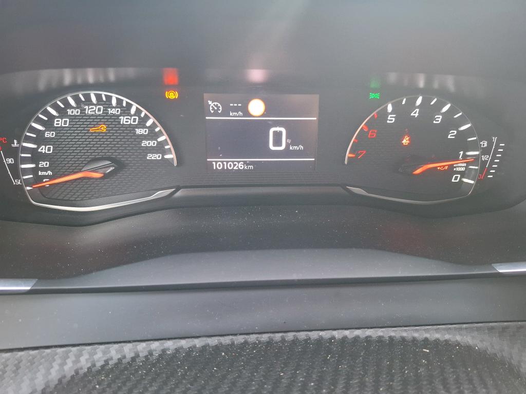 Peugeot 208 BLUEHDI 100 S&S BVM6 ACTIVE BUSINESS R 2021