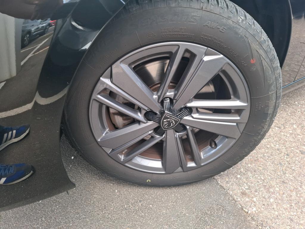 Peugeot 308 BlueHDi 130ch S&S EAT8 Active Pack 2022