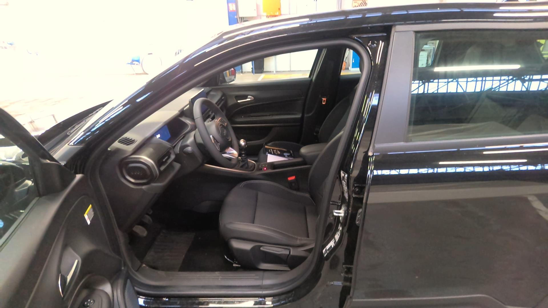 JEEP Avenger 1.2 Turbo T3 100 ch Altitude 2025