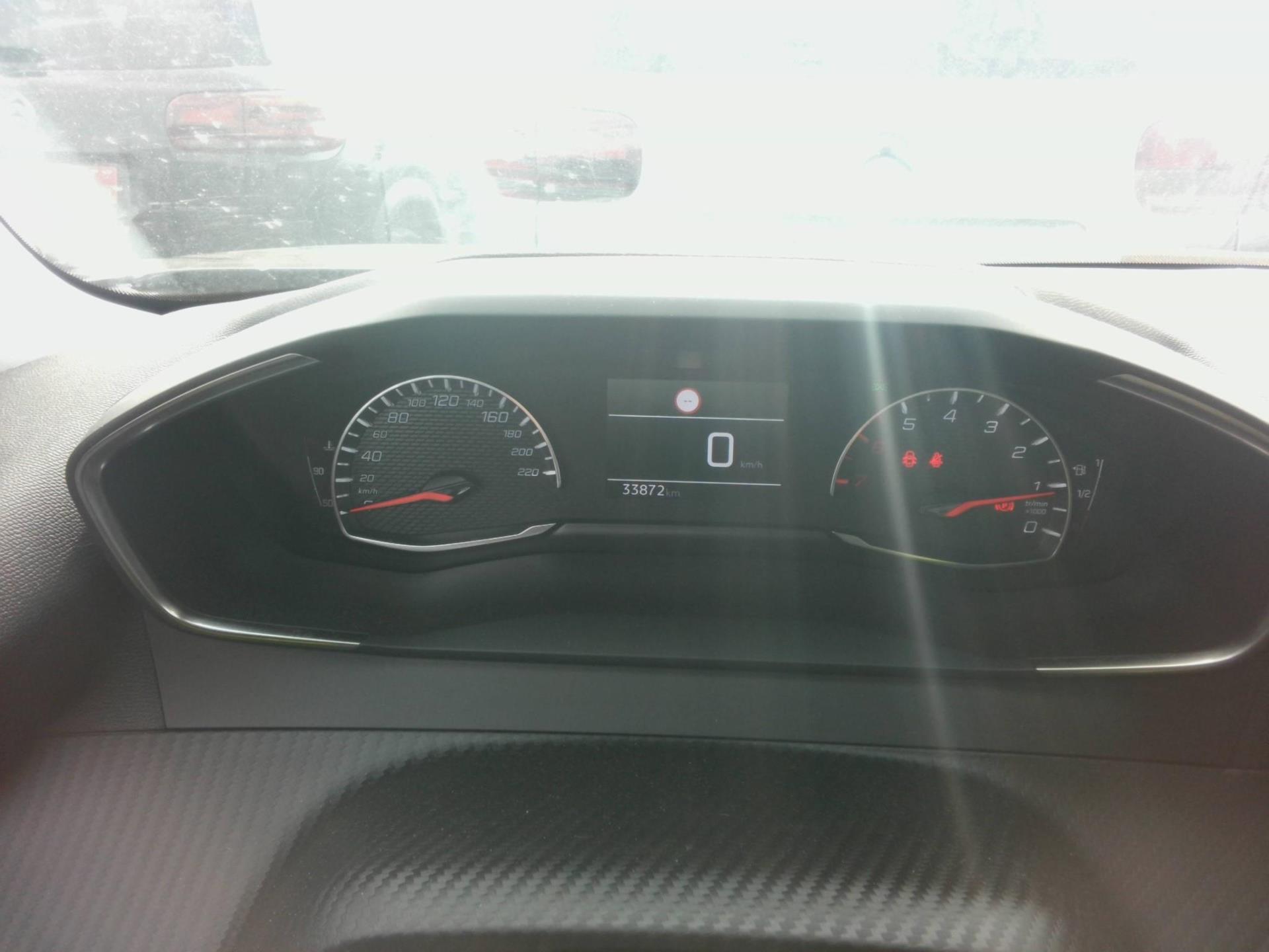 Peugeot 2008 PureTech 130 S&S BVM6 Style 2022