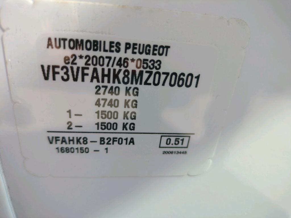 Peugeot EXPERT FGN TOLE COMPACT 2.0 BLUEHDI 120 S&S EAT8 URBAN 2021