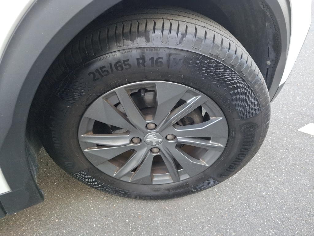 Peugeot 2008 PureTech 100 S&S BVM6 Active Pack 2022