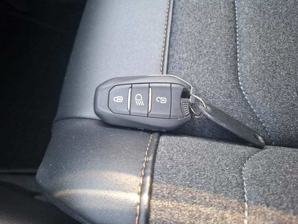Citroen C3 PureTech 83 S&S BVM5 Shine 2023