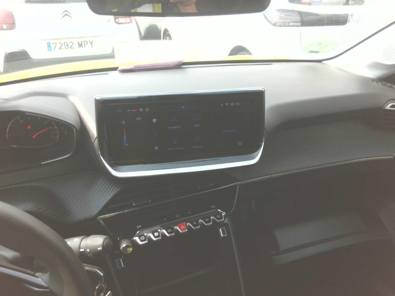 Foto Peugeot 208 9