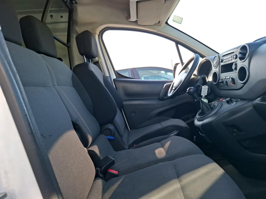 Peugeot PARTNER FOURGON STANDARD 1.6 VTI 98 BVM5 PREMIUM 2018