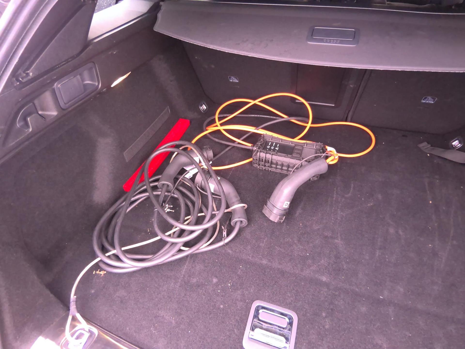 Peugeot 508 SW Hybrid 180 e-EAT8 Allure 2025