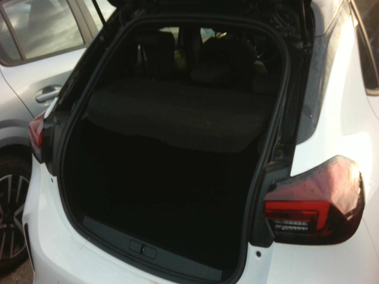 Foto Opel Corsa 10