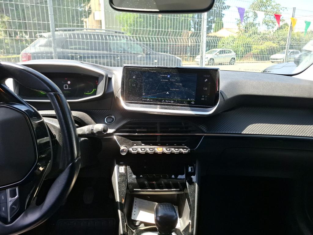 Peugeot 208 BlueHDi 100 S&S BVM6 Allure Business 2021