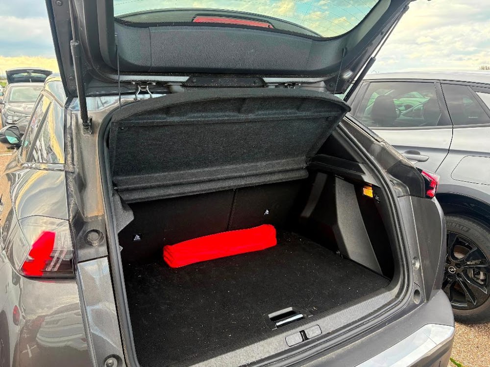 Foto Peugeot 2008 13