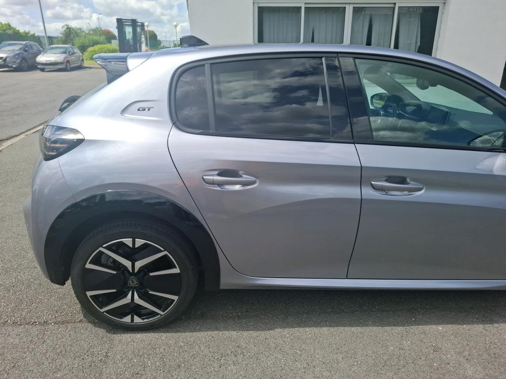 Peugeot 208 Hybrid 145 ch e-DCS6 GT 2025