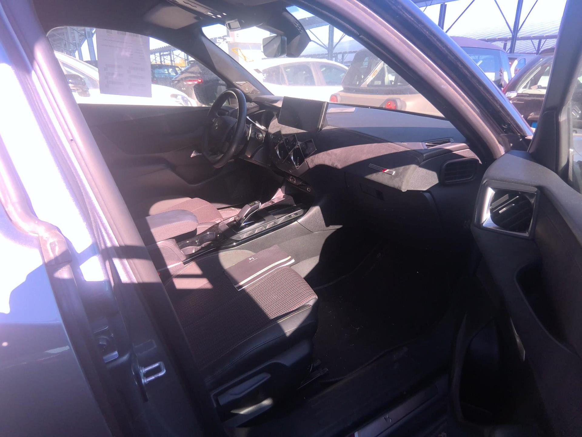 DS DS 3 BlueHDi 130 EAT8 Performance Line+ 2022