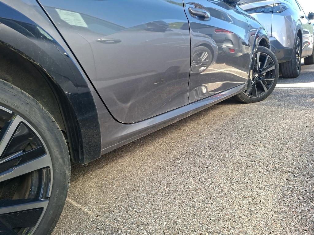 Peugeot 208 PureTech 100 S&S BVM6 GT 2023
