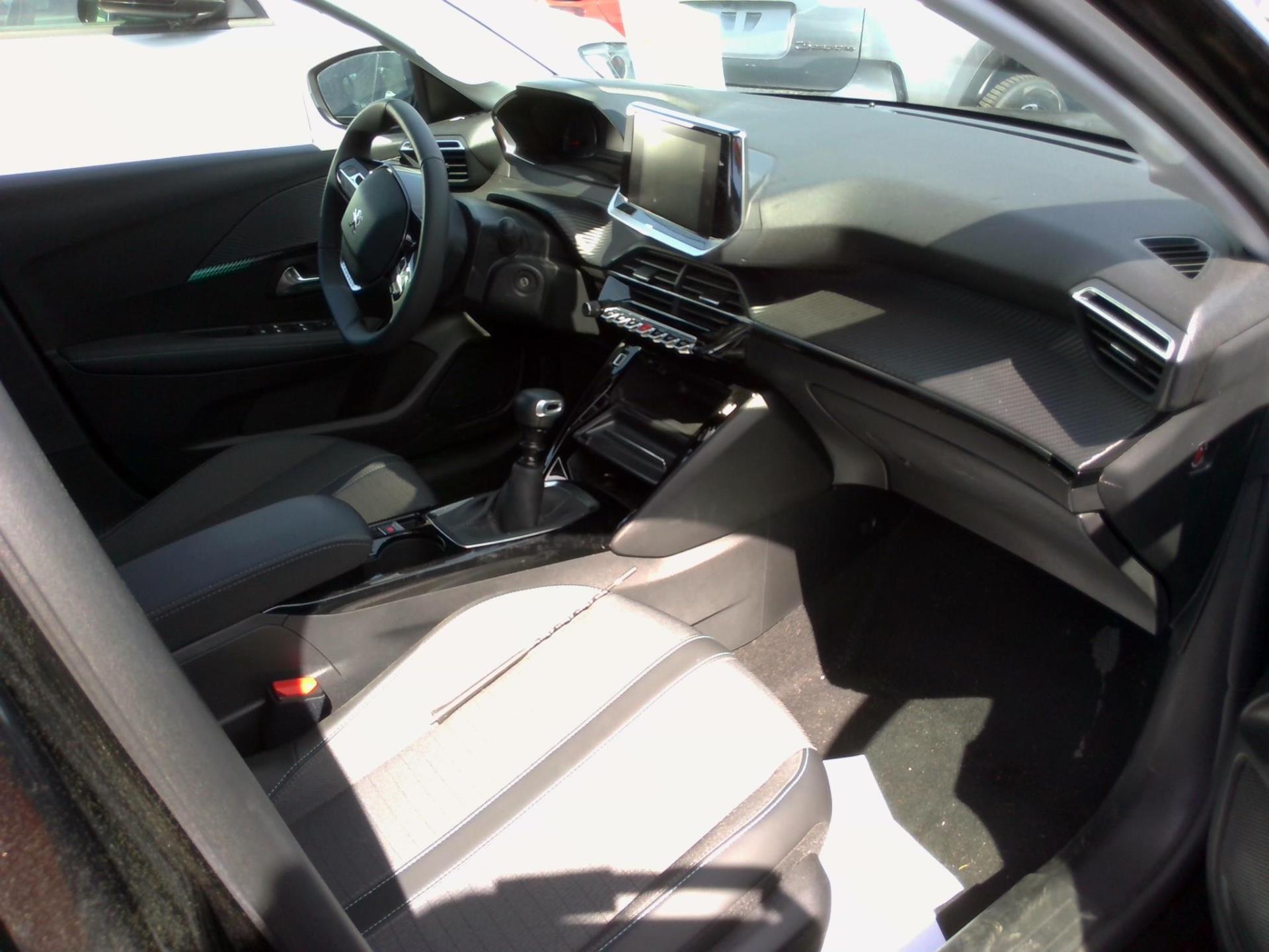 Peugeot 208 PureTech 100 S&S BVM6 Allure 2023