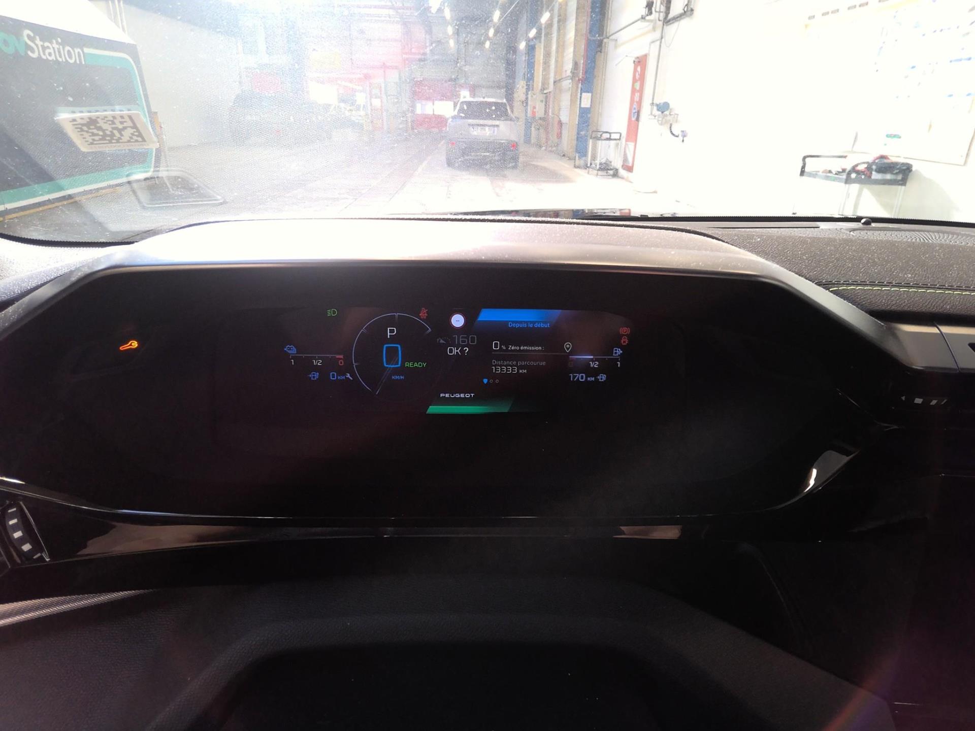 Peugeot 408 PHEV 180 e-EAT8 GT 2023