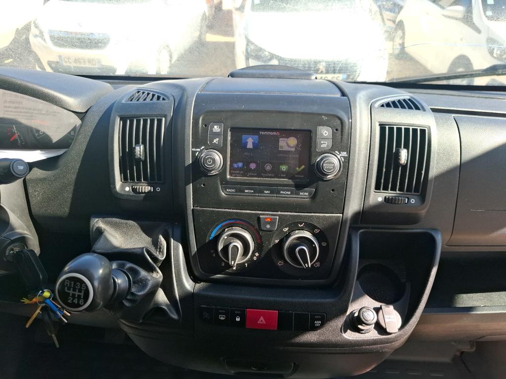 Peugeot BOXER TOLE 333 L2H2 BLUEHDI 120 S&S PREMIUM 2021