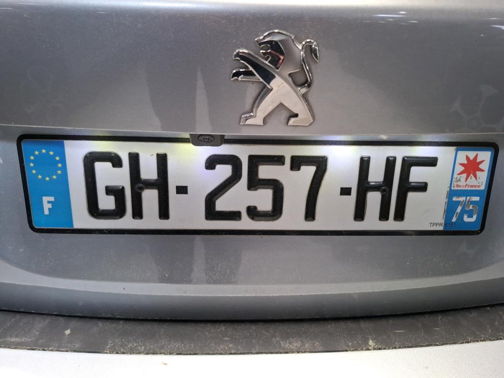 Peugeot 2008 PureTech 130 S&S EAT8 GT 2022