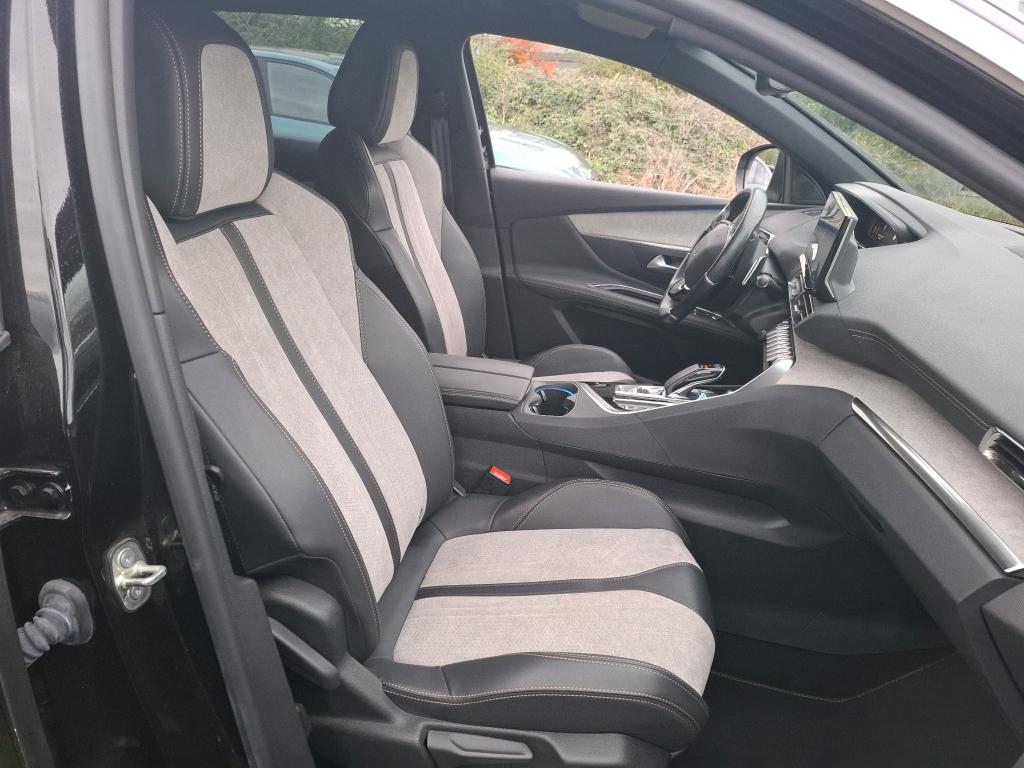 Peugeot 3008 Hybrid 225 e-EAT8 GT 2021